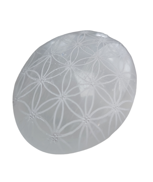 Selenite Palm Stone - Sacred Geometry - Flower Pattern