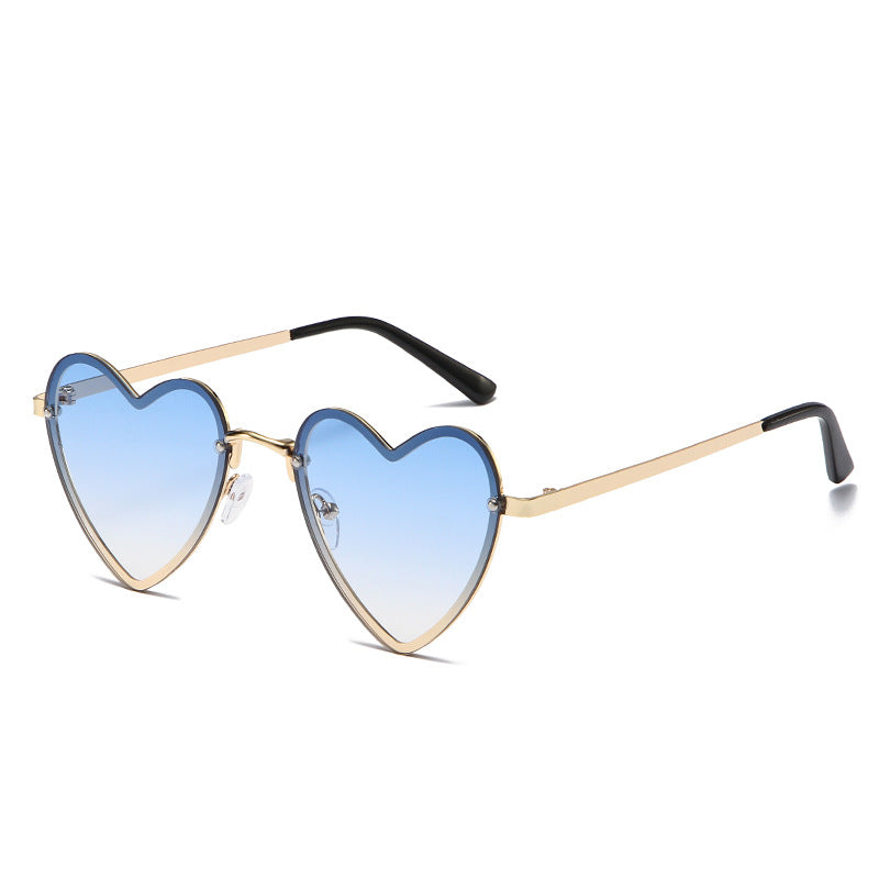 Women's Fashion Peach Heart Decorative Sunglasses